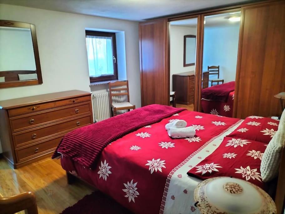 Appartamento Di Montagna Lo Grop Chambave Exteriér fotografie
